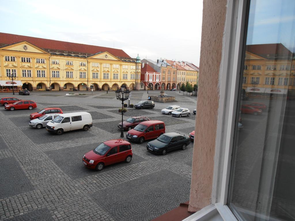 Penzion U Ceske Koruny Jičín Exterior foto